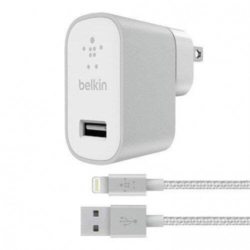Belkin Universal Home Charger with Lightning Cable - Silver