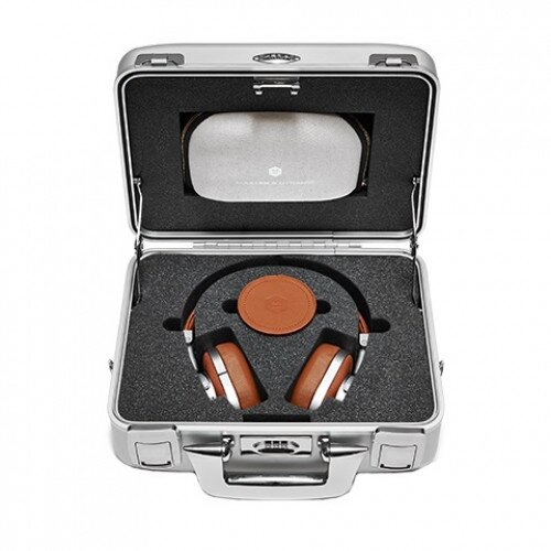 Master & Dynamic MW60 Zero Halliburton Kit - Brown