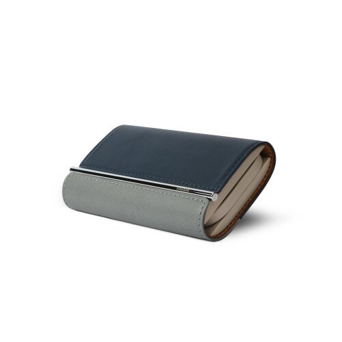 Moshi IonGo Duo Portable Battery with Built-in Lightning and USB-C Cable