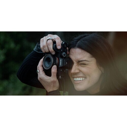 PolarPro LightLeak Lens - Canon RF Mount - 16mm