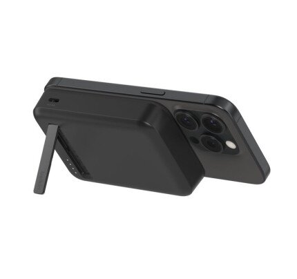 Belkin BoostCharge Pro Magnetic Power Bank with Qi2 15W